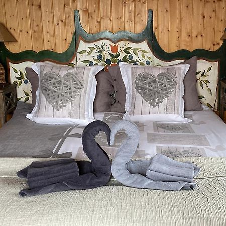 La Demeure Des Elfes Bed & Breakfast Albinen ภายนอก รูปภาพ