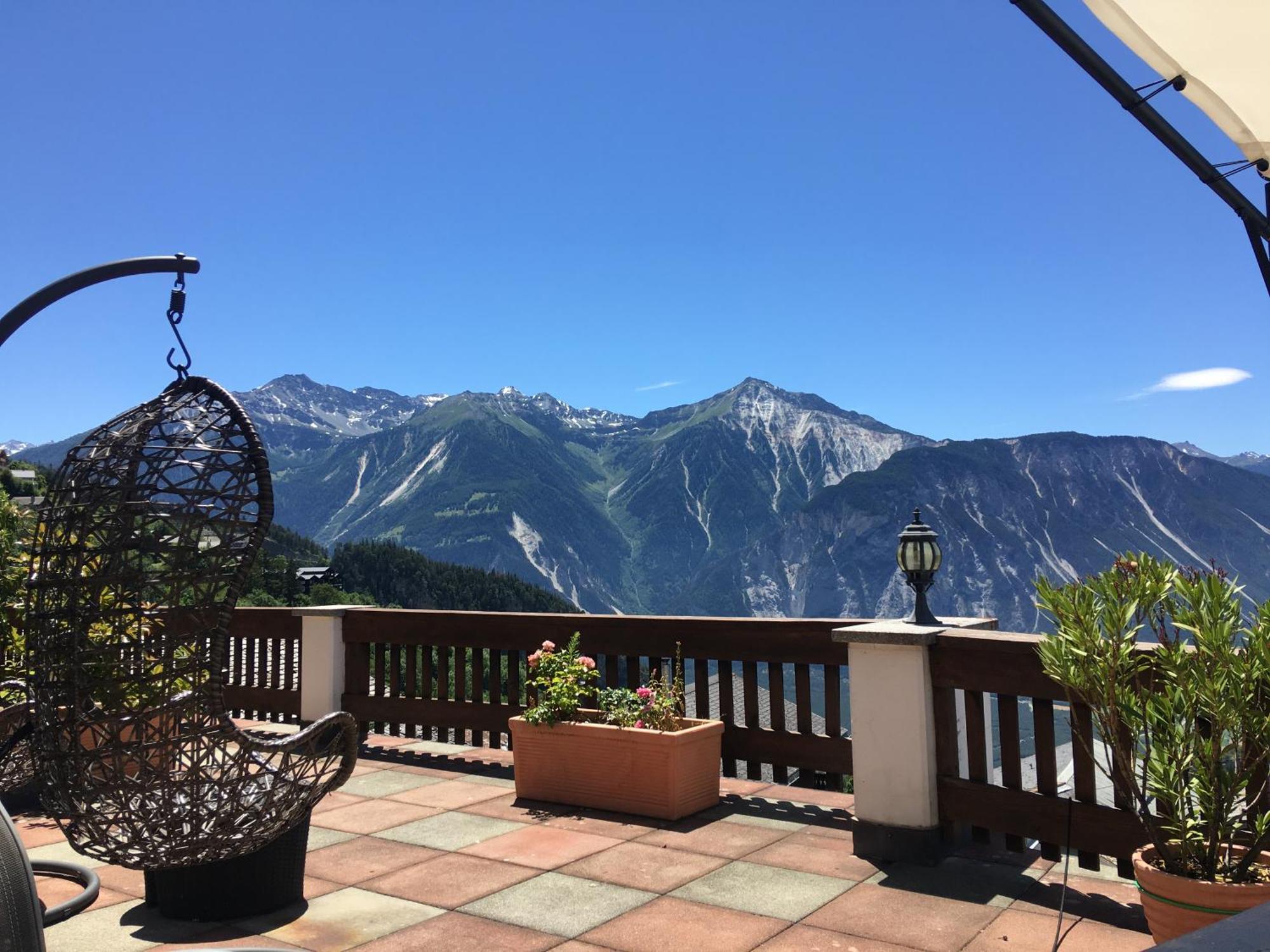 La Demeure Des Elfes Bed & Breakfast Albinen ภายนอก รูปภาพ